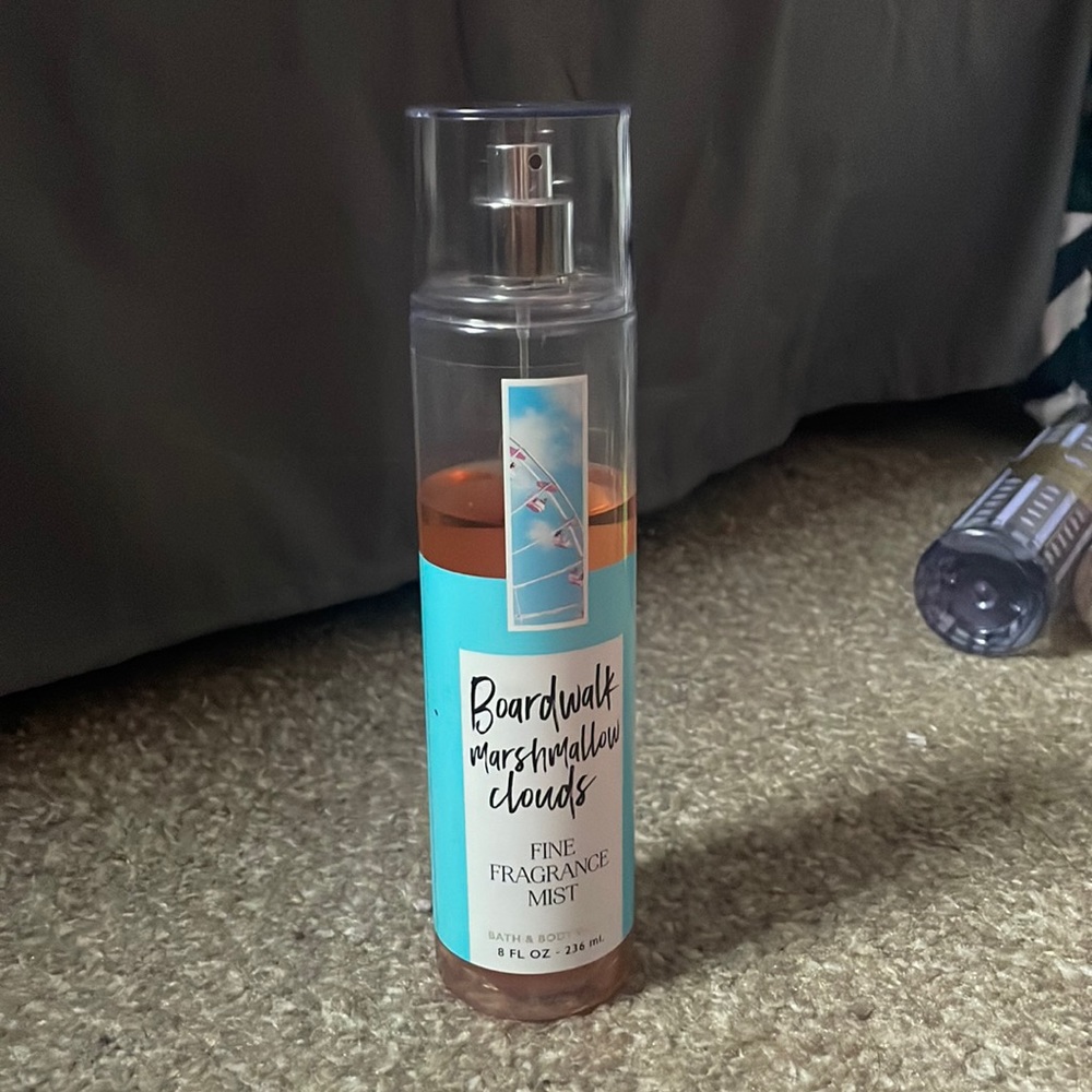 Bath and Body Works Boardwalk Marshmallow Clouds Fine Fragrance Mist